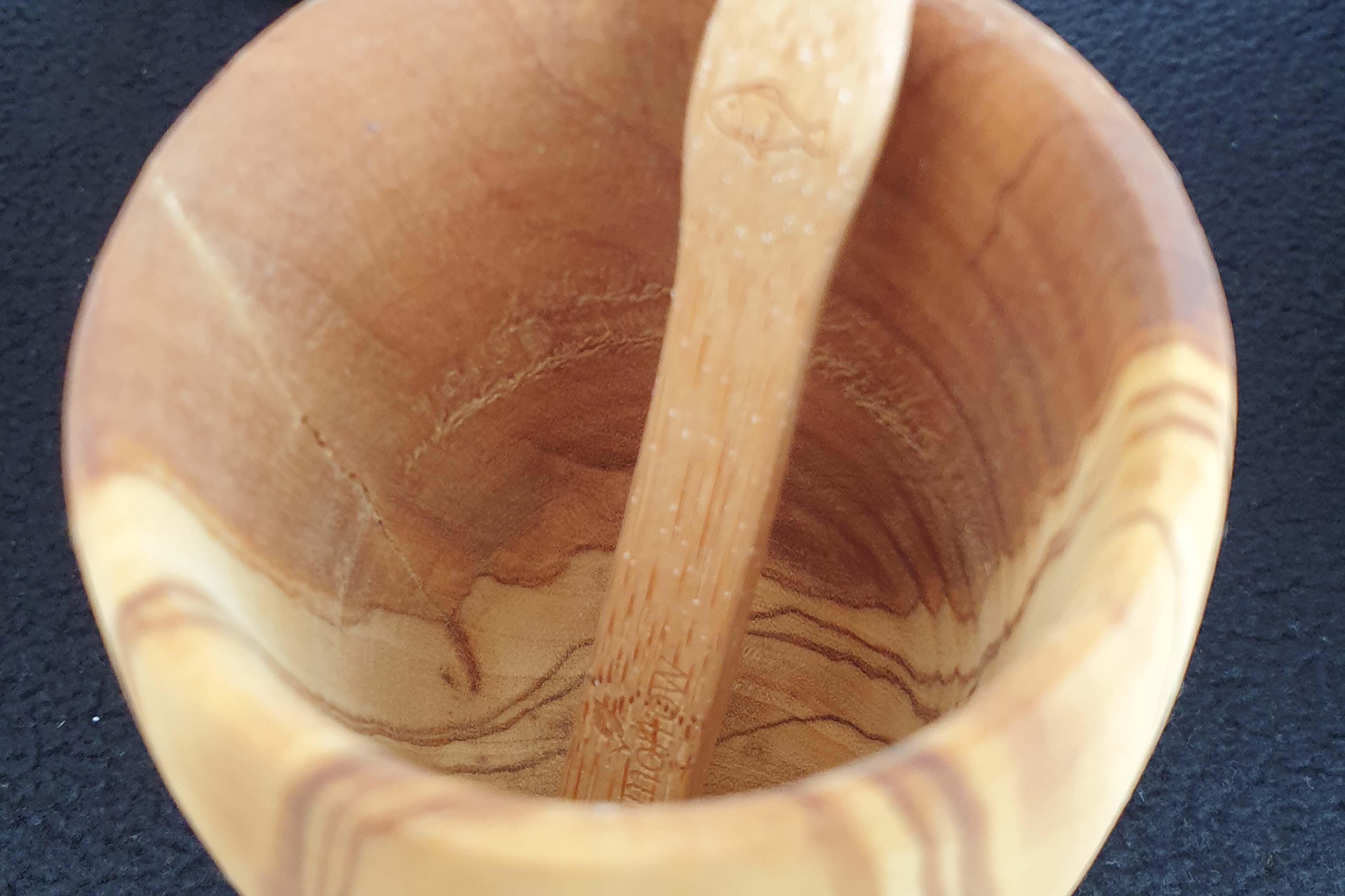 Zahnputzbecher Olivenholz