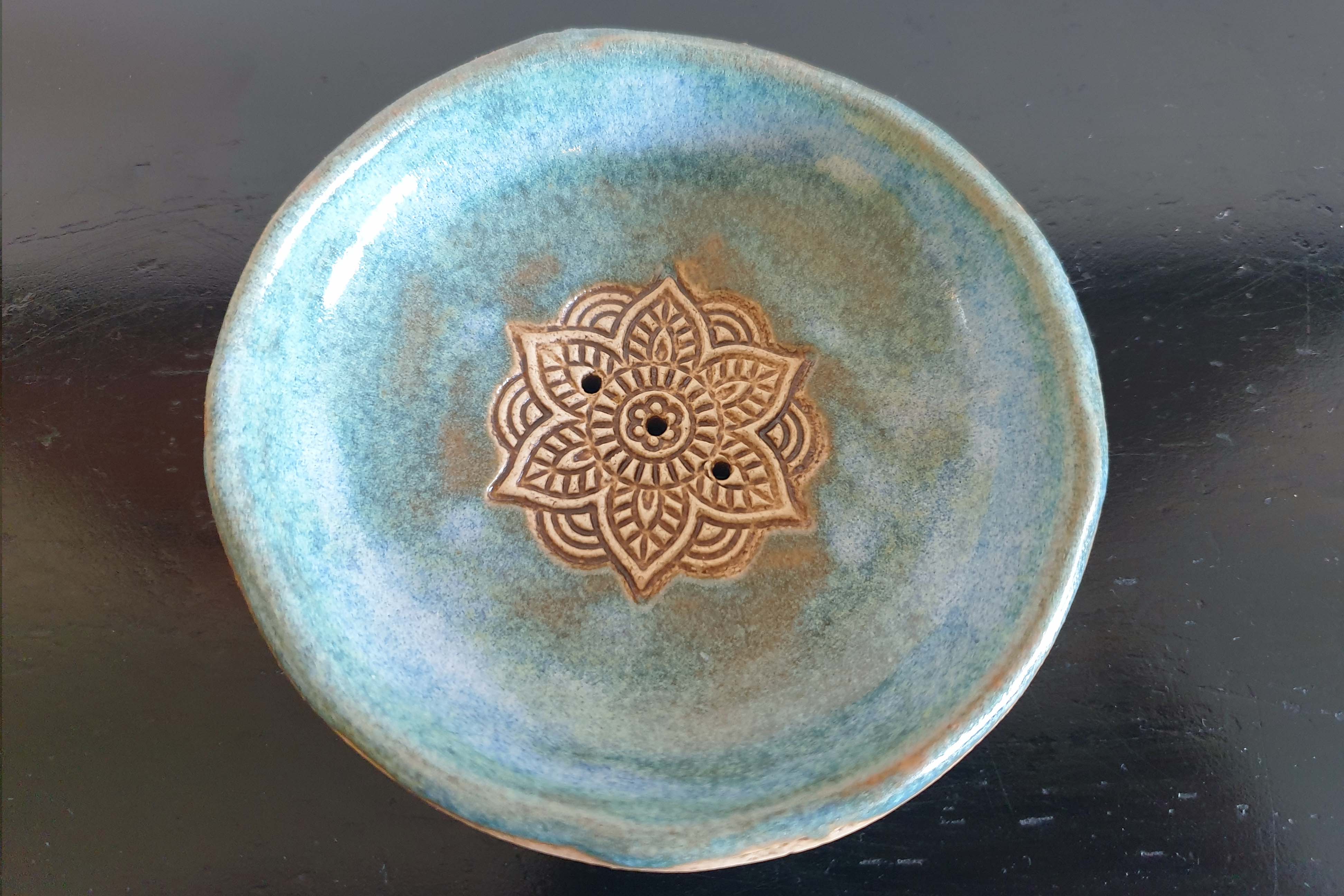 Getöpferte Seifenschale (rund)