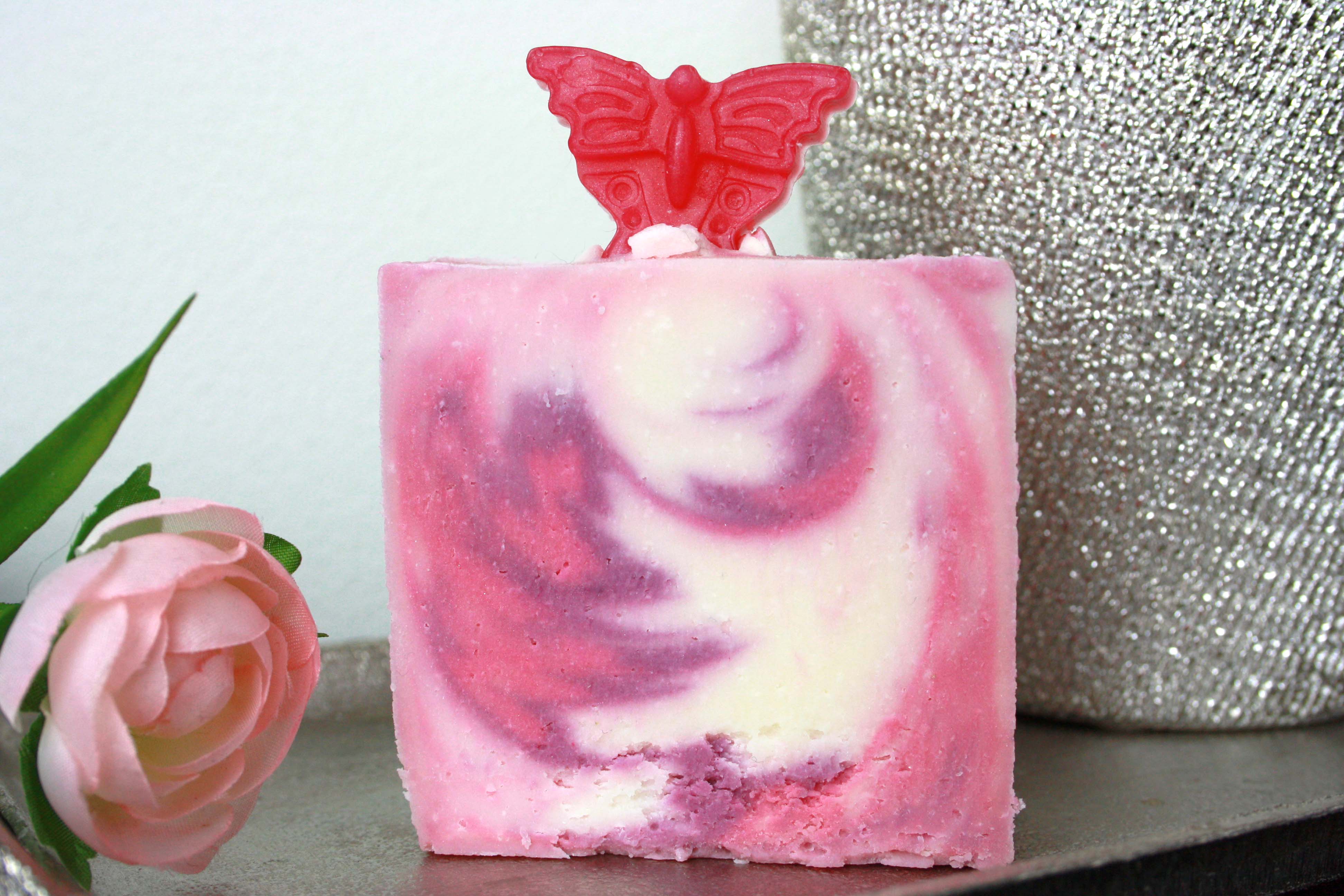Kirschblütenseife